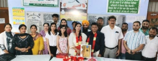 ਅਵਤਾਰ ਸਿੰਘ ਦੀ ਸੇਵਾਮੁਕਤੀ ਤੇ ਸਨਮਾਨ ਸਮਾਰੋਹ ਕੀਤਾ ਗਿਆ